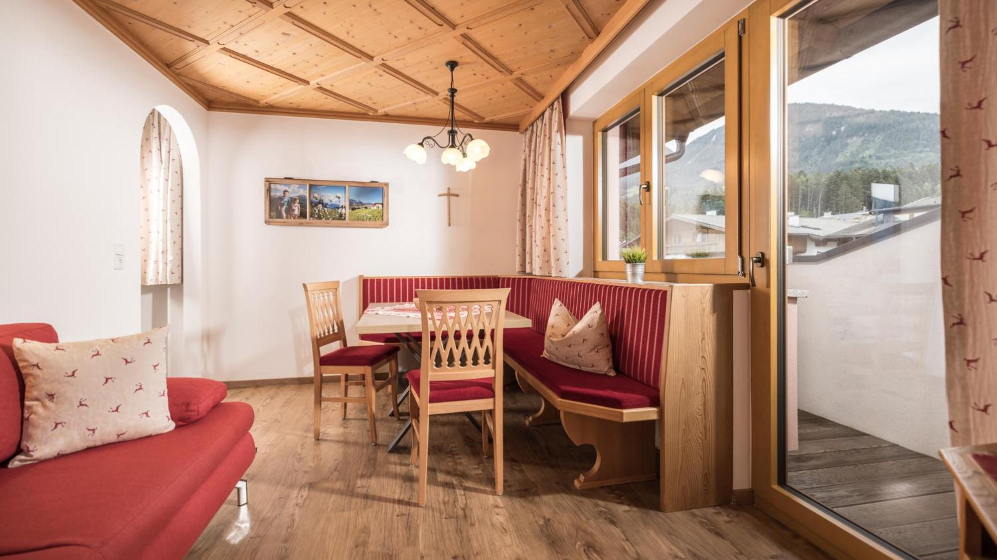 Pension Alpina Reith im Alpbachtal Room photo